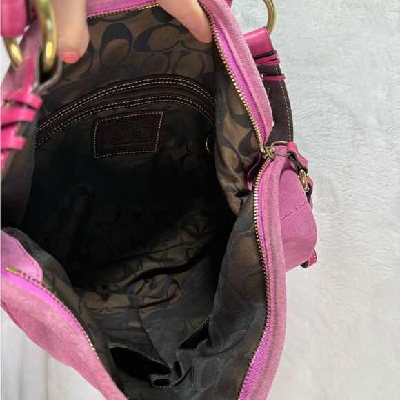 Vintage Coach Pink Suede Soho Bag - Picture 8 of 10